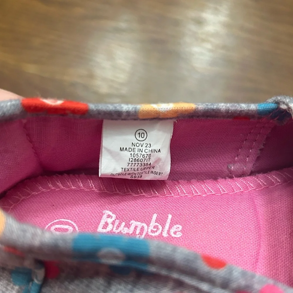 Bumble + Birdie nwot tom’s